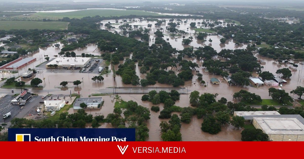 Texas floods kill 2, with more storms to come