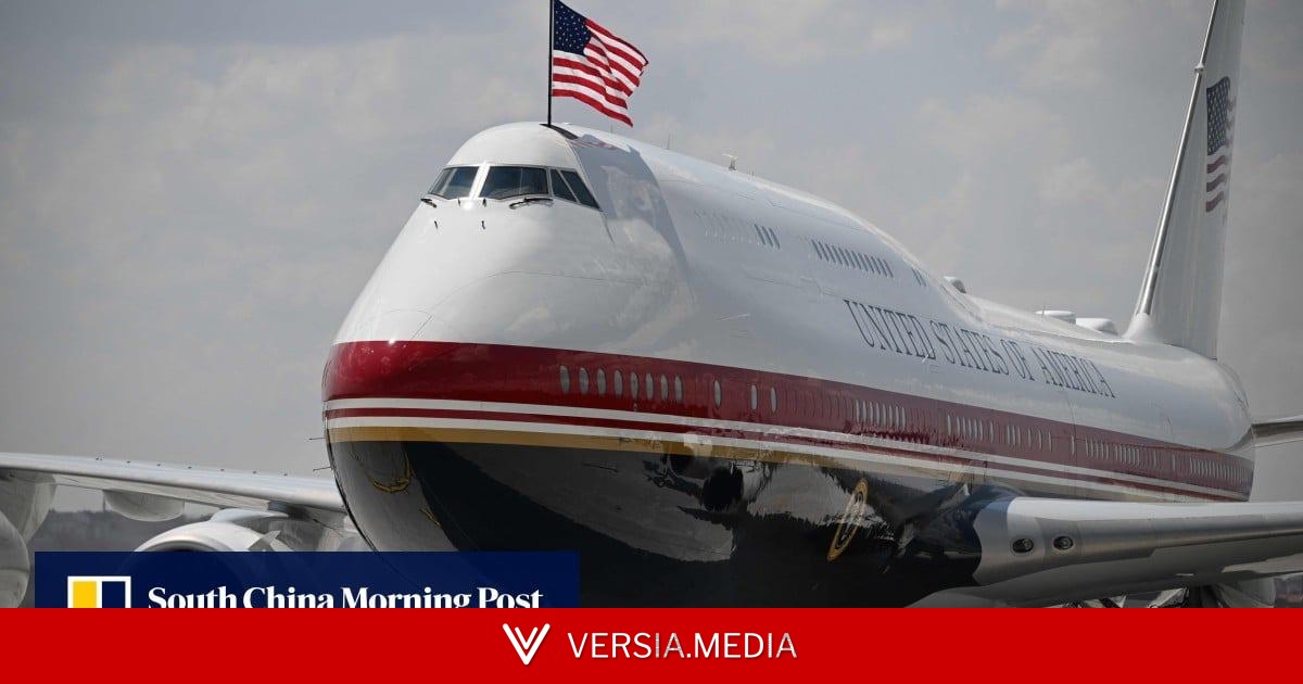 Trump switches back to old Air Force One, raising questions about Qatari jet